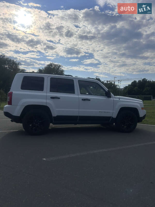 Позашляховик / Кросовер Jeep Patriot 2013 в Івано-Франківську