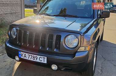 Внедорожник / Кроссовер Jeep Patriot 2014 в Киеве