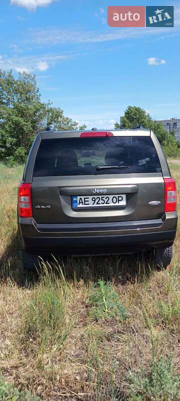 Внедорожник / Кроссовер Jeep Patriot 2015 в Днепре