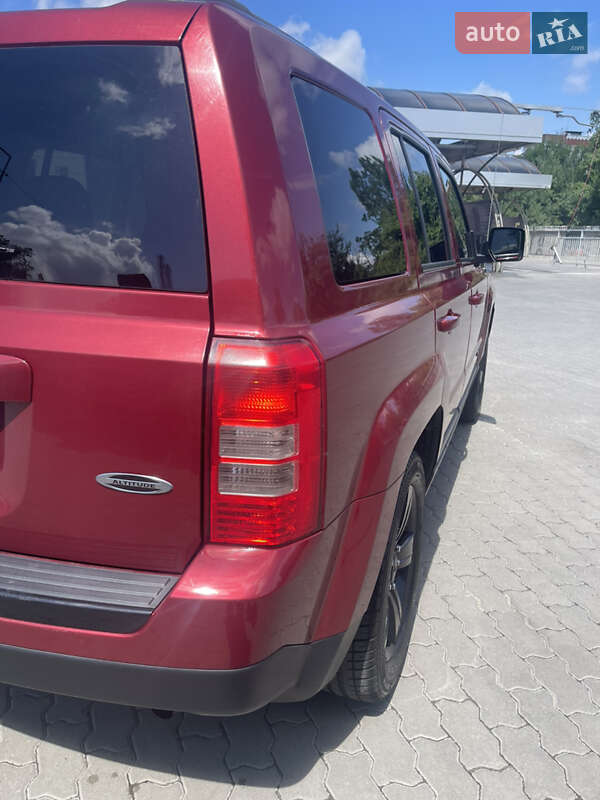 Позашляховик / Кросовер Jeep Patriot 2014 в Львові