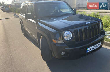 Позашляховик / Кросовер Jeep Patriot 2007 в Києві