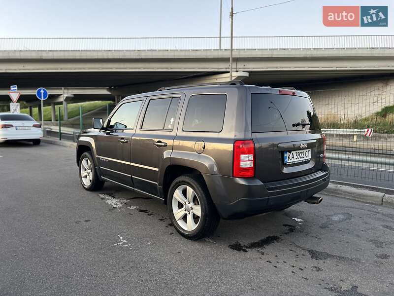 Внедорожник / Кроссовер Jeep Patriot 2014 в Киеве