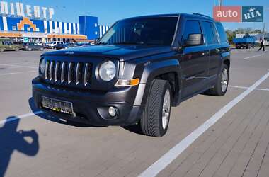 Внедорожник / Кроссовер Jeep Patriot 2015 в Сумах