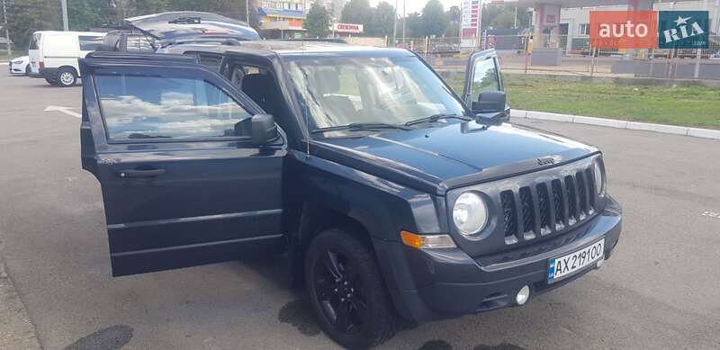 Позашляховик / Кросовер Jeep Patriot 2015 в Харкові