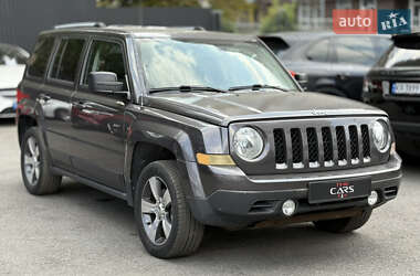Внедорожник / Кроссовер Jeep Patriot 2015 в Киеве