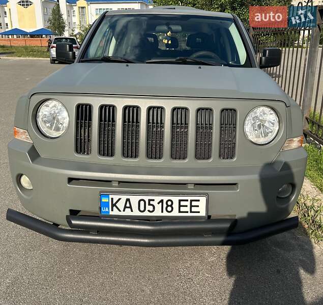 Позашляховик / Кросовер Jeep Patriot 2007 в Києві