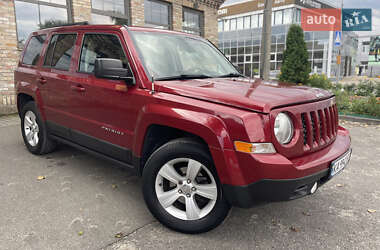 Внедорожник / Кроссовер Jeep Patriot 2015 в Киеве