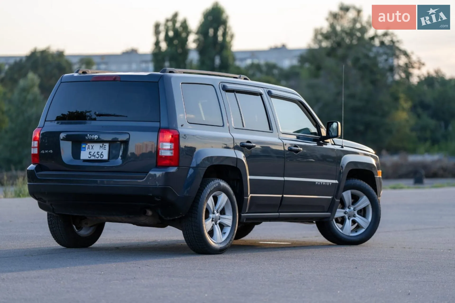 2015 Jeep Liberty (Patriot) - мініатюра 6