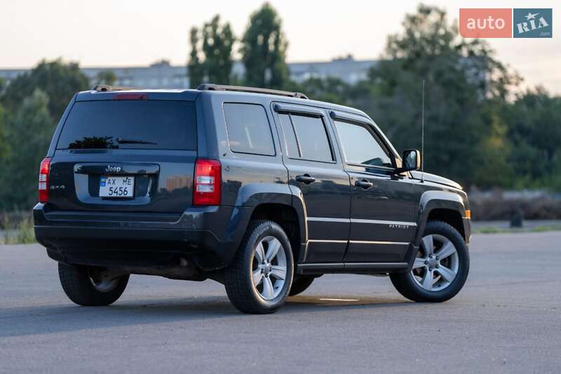 Внедорожник / Кроссовер Jeep Patriot 2015 в Харькове