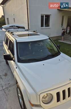 Внедорожник / Кроссовер Jeep Patriot 2014 в Киеве