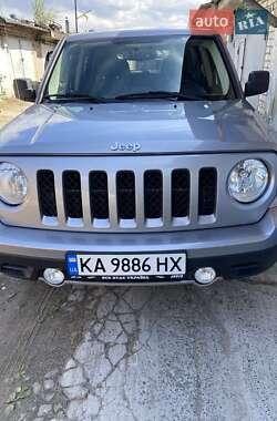 Позашляховик / Кросовер Jeep Patriot 2016 в Києві
