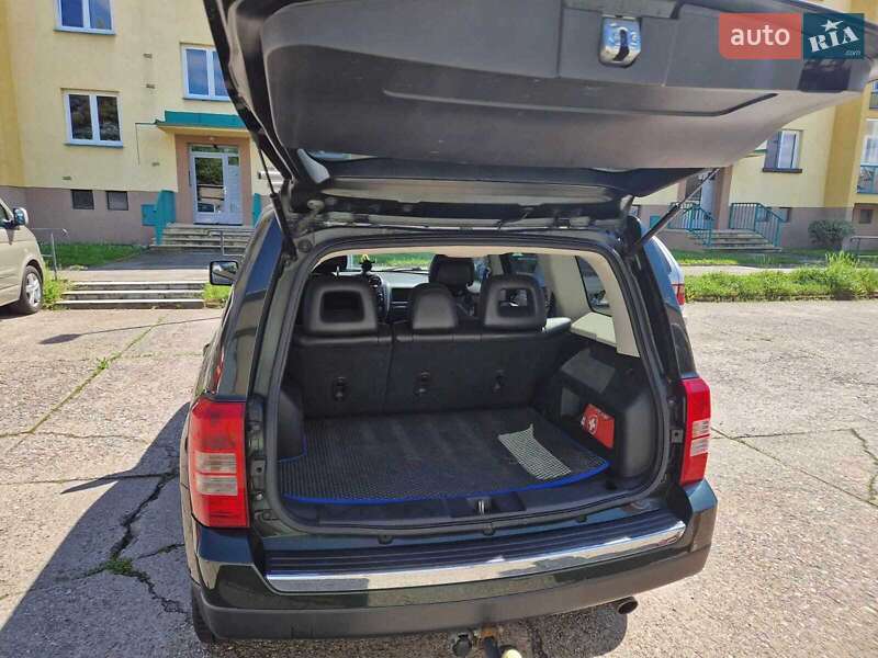 Позашляховик / Кросовер Jeep Patriot 2010 в Калуші фото 3 Позашляховик / Кросовер Jeep Patriot 2010 в Калуші