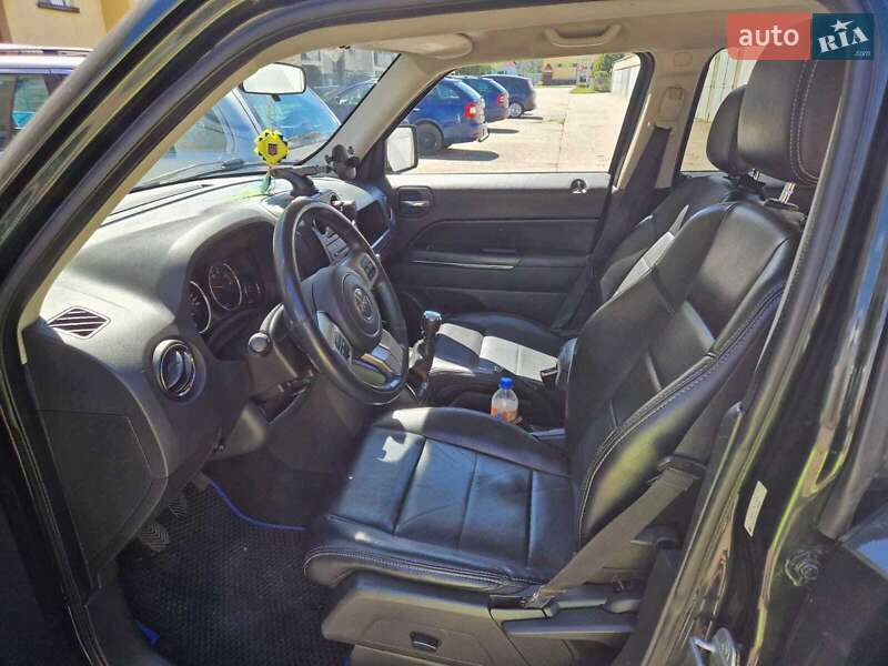 Позашляховик / Кросовер Jeep Patriot 2010 в Калуші фото 7 Позашляховик / Кросовер Jeep Patriot 2010 в Калуші
