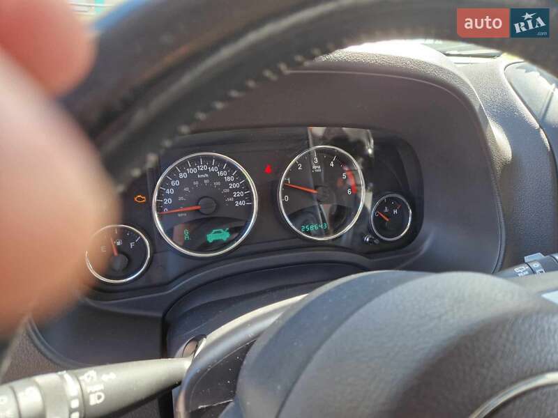 Позашляховик / Кросовер Jeep Patriot 2010 в Калуші фото 8 Позашляховик / Кросовер Jeep Patriot 2010 в Калуші