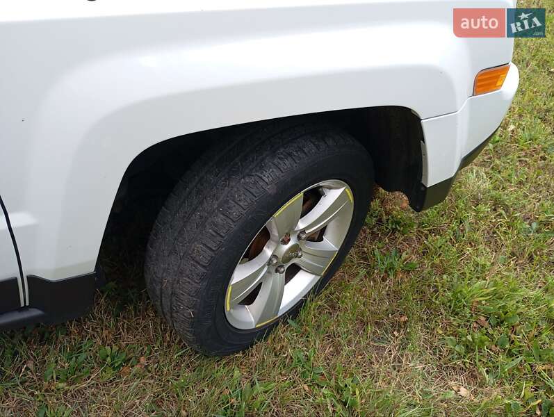 Позашляховик / Кросовер Jeep Patriot 2014 в Бородянці