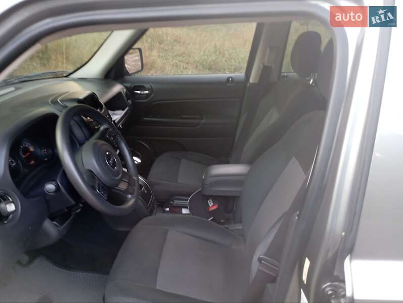 Позашляховик / Кросовер Jeep Patriot 2013 в Черкасах