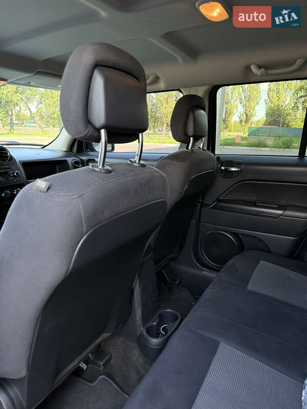 Внедорожник / Кроссовер Jeep Patriot 2015 в Харькове