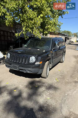 Позашляховик / Кросовер Jeep Patriot 2015 в Одесі