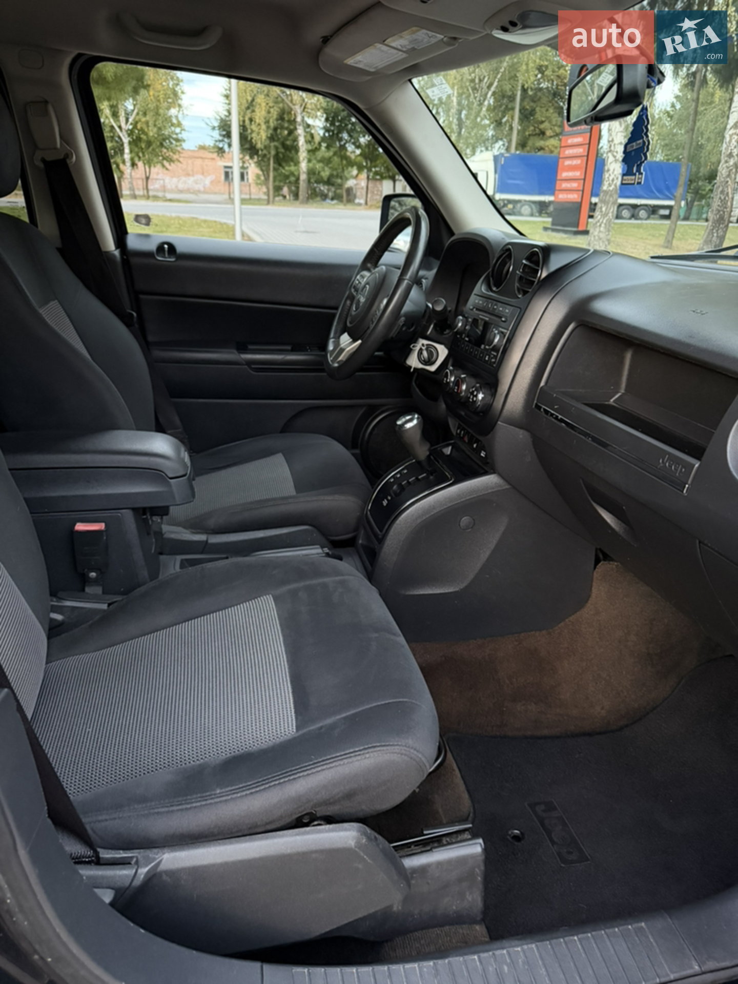 2014 Jeep Liberty (Patriot) - мініатюра 68