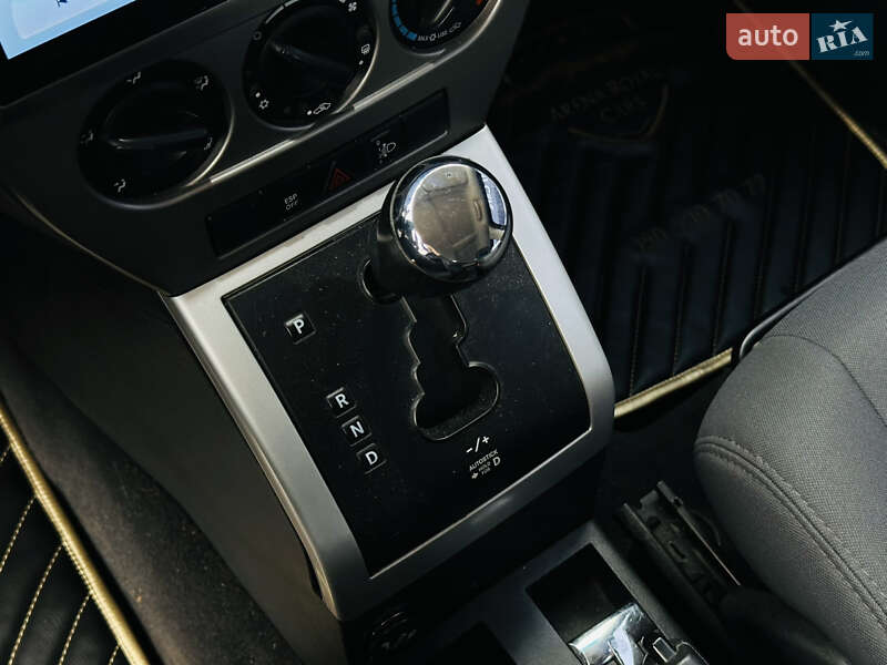 Позашляховик / Кросовер Jeep Patriot 2008 в Харкові