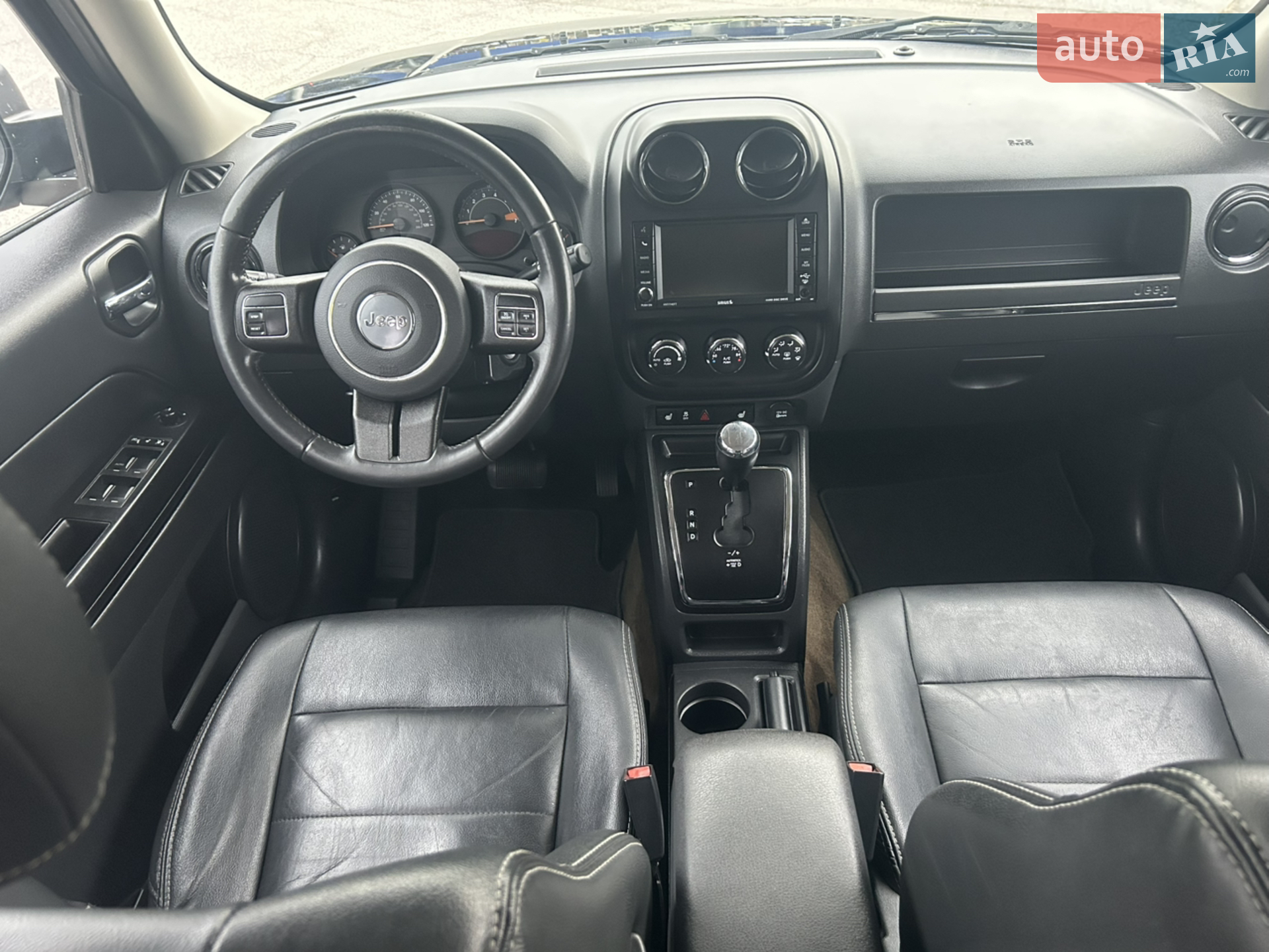 2016 Jeep Liberty (Patriot) - мініатюра 14