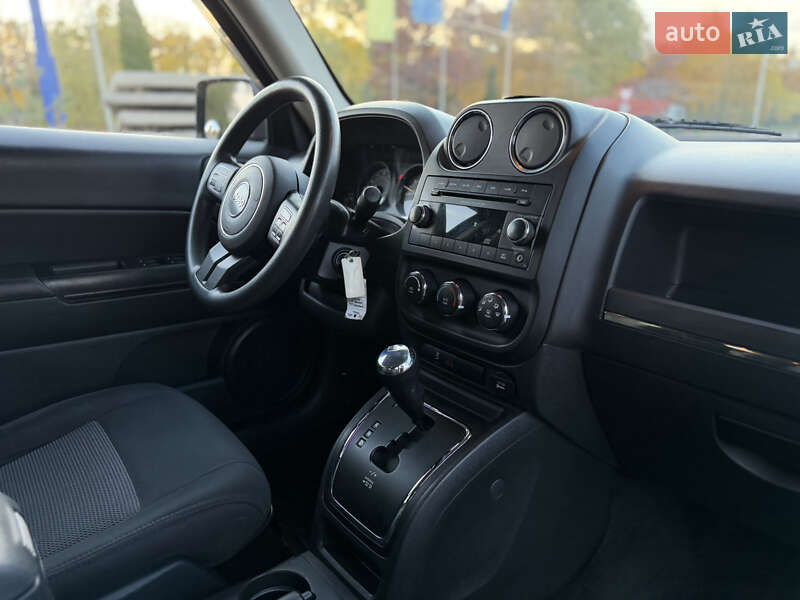 Позашляховик / Кросовер Jeep Patriot 2014 в Лубнах