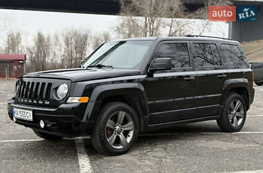 Внедорожник / Кроссовер Jeep Patriot 2015 в 