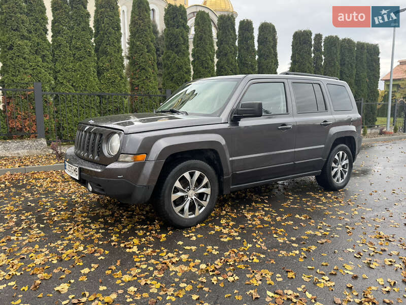 Внедорожник / Кроссовер Jeep Patriot 2015 в Львове