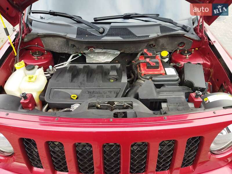 Внедорожник / Кроссовер Jeep Patriot 2011 в Одессе