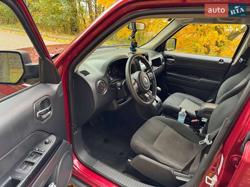 Внедорожник / Кроссовер Jeep Patriot 2015 в Киеве фото 8 Внедорожник / Кроссовер Jeep Patriot 2015 в Киеве