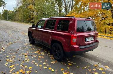 Позашляховик / Кросовер Jeep Patriot 2015 в  фото 5 Позашляховик / Кросовер Jeep Patriot 2015 в