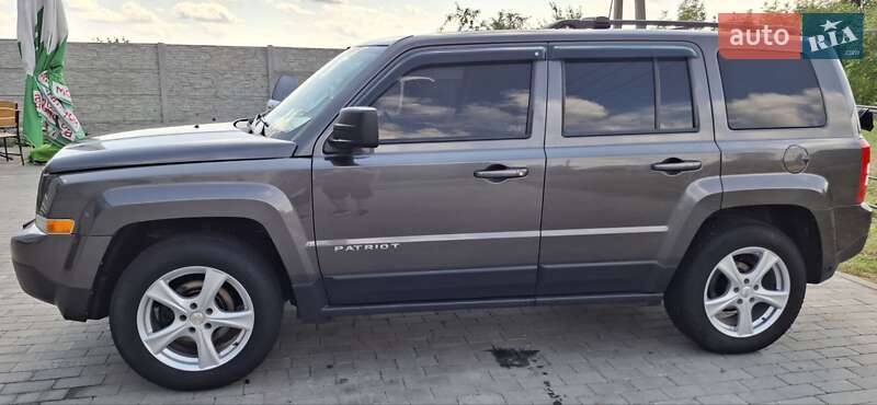 Внедорожник / Кроссовер Jeep Patriot 2015 в Новой Водолаге фото 6 Внедорожник / Кроссовер Jeep Patriot 2015 в Новой Водолаге