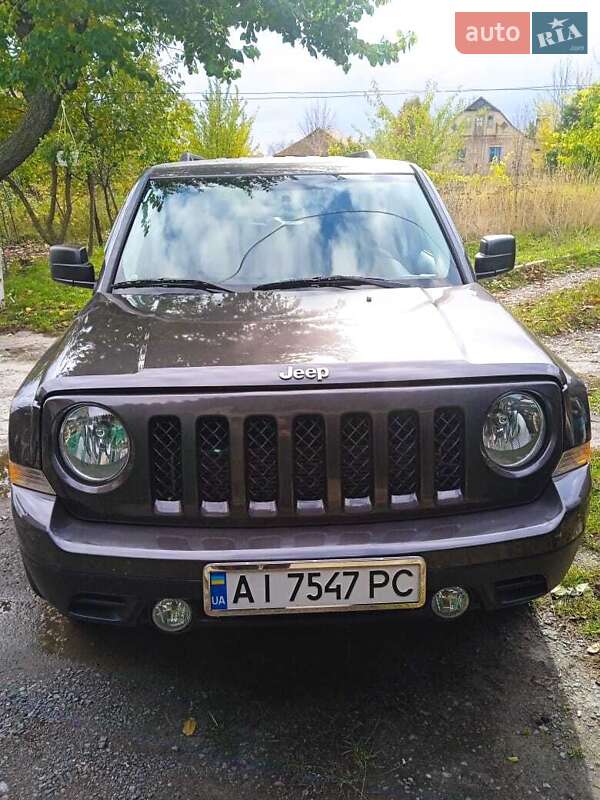 Позашляховик / Кросовер Jeep Patriot 2015 в Жашківу