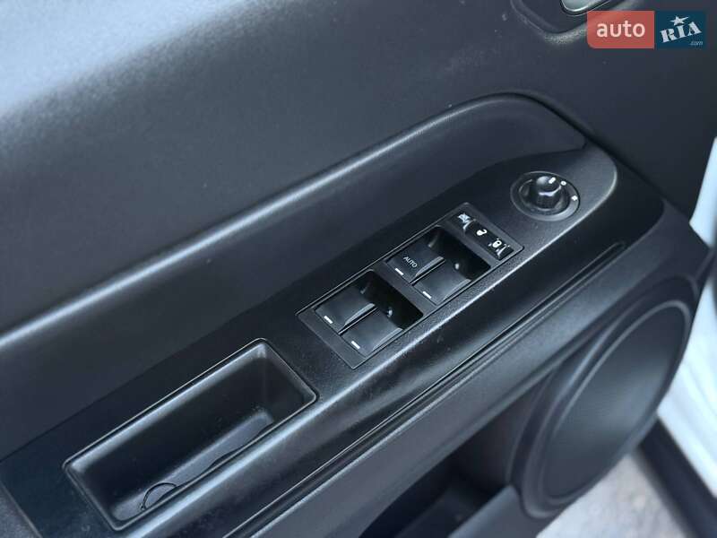 Позашляховик / Кросовер Jeep Patriot 2014 в Запоріжжі