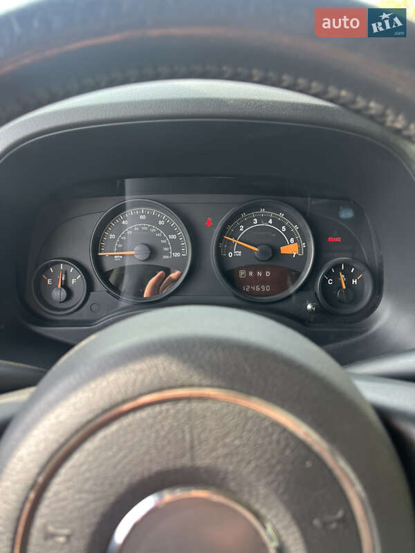 Внедорожник / Кроссовер Jeep Patriot 2014 в Болграде