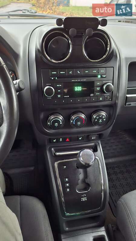 Внедорожник / Кроссовер Jeep Patriot 2015 в Житомире