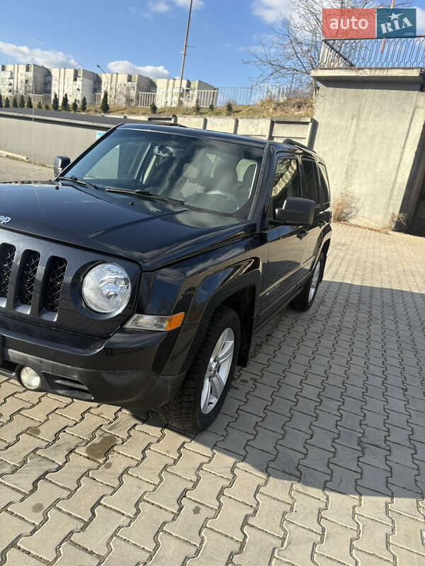 Внедорожник / Кроссовер Jeep Patriot 2013 в Бориславе
