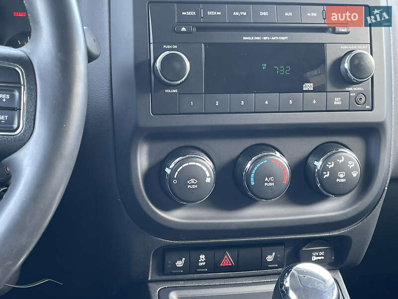 Внедорожник / Кроссовер Jeep Patriot 2015 в Житомире