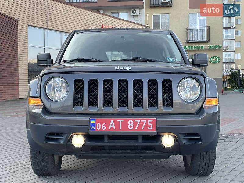 Внедорожник / Кроссовер Jeep Patriot 2015 в Житомире