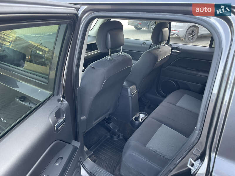 Внедорожник / Кроссовер Jeep Patriot 2015 в Житомире