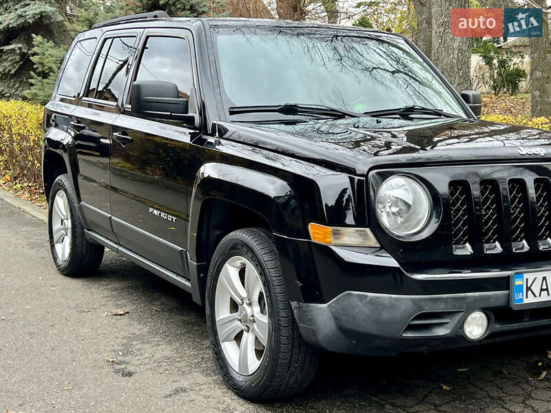 Внедорожник / Кроссовер Jeep Patriot 2012 в Киеве