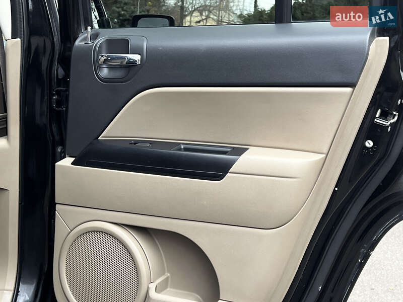 Внедорожник / Кроссовер Jeep Patriot 2012 в Киеве