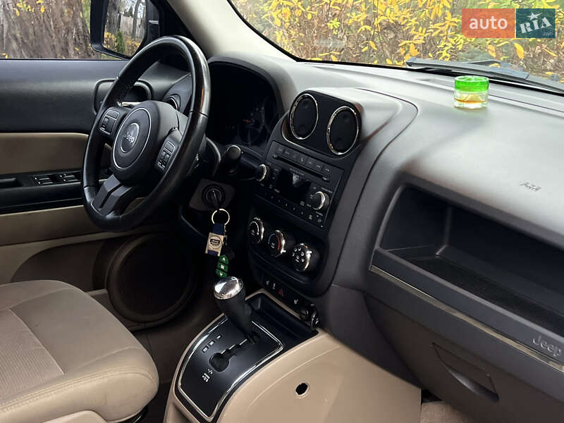 Внедорожник / Кроссовер Jeep Patriot 2012 в Киеве