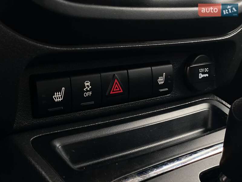 Внедорожник / Кроссовер Jeep Patriot 2012 в Киеве