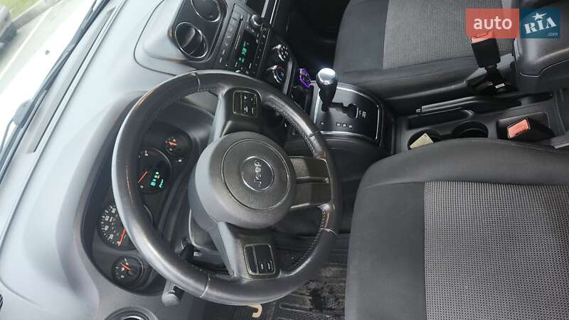 Внедорожник / Кроссовер Jeep Patriot 2012 в Киеве фото 4 Внедорожник / Кроссовер Jeep Patriot 2012 в Киеве
