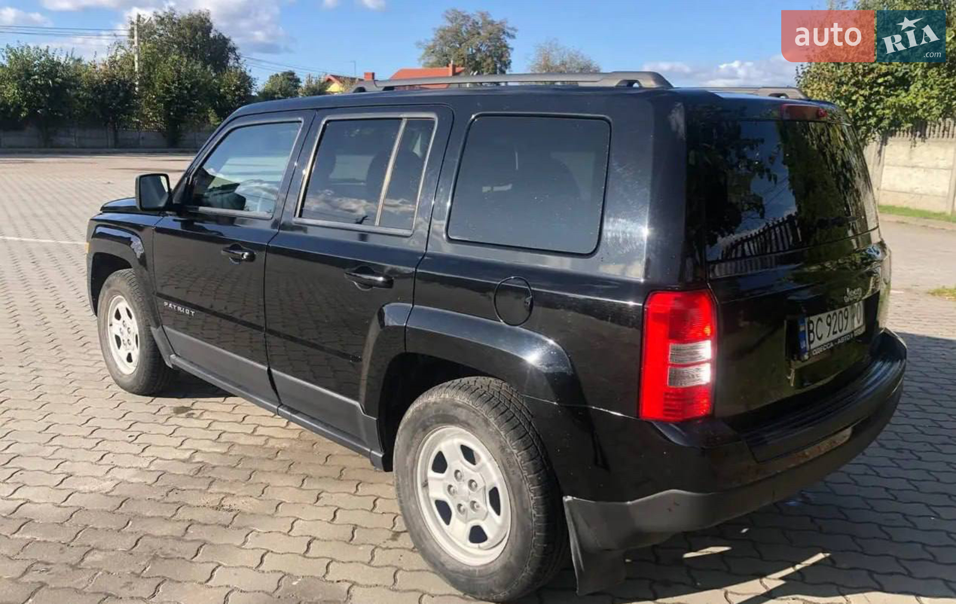 2014 Jeep Liberty (Patriot) - мініатюра 2