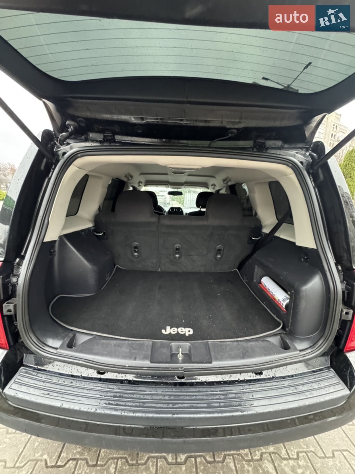 2015 Jeep Liberty (Patriot) - мініатюра 11