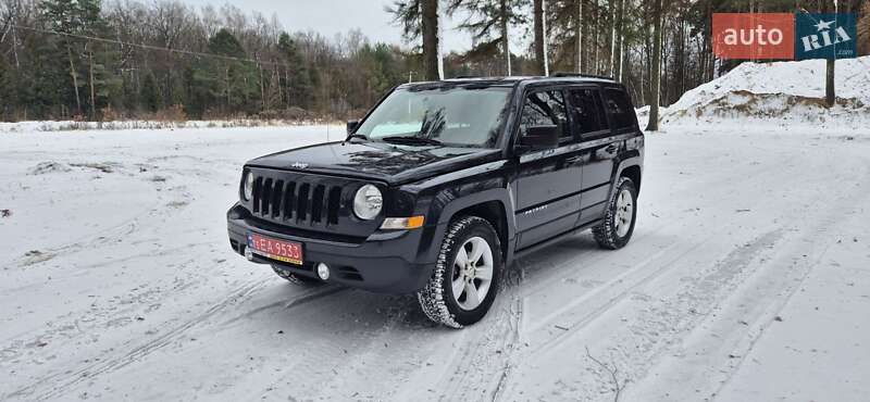 Позашляховик / Кросовер Jeep Patriot 2014 в Дубні