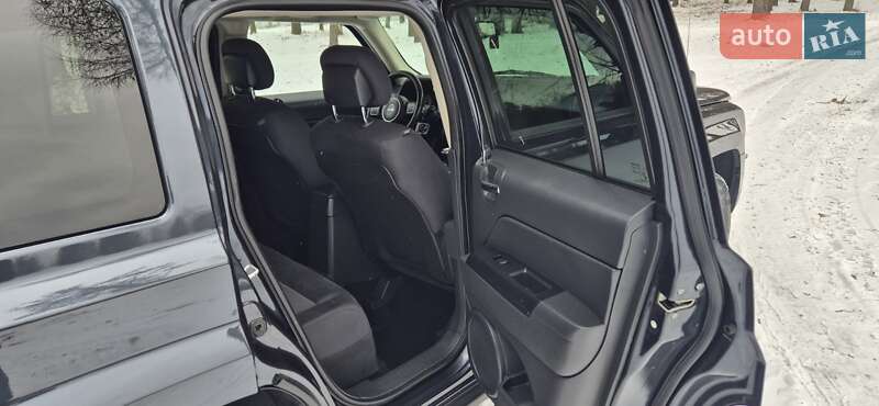 Позашляховик / Кросовер Jeep Patriot 2014 в Дубні