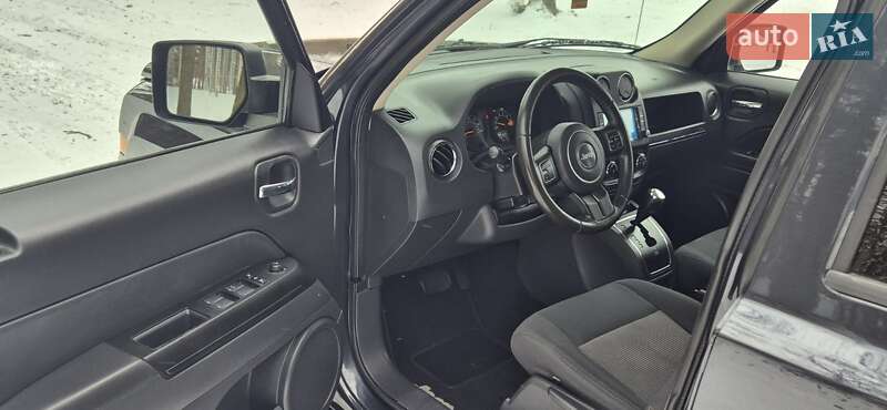 Позашляховик / Кросовер Jeep Patriot 2014 в Дубні